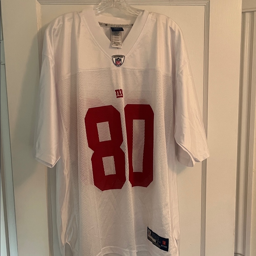 Classic NY Giants Victor Cruz football jersey White and Red Men's size L